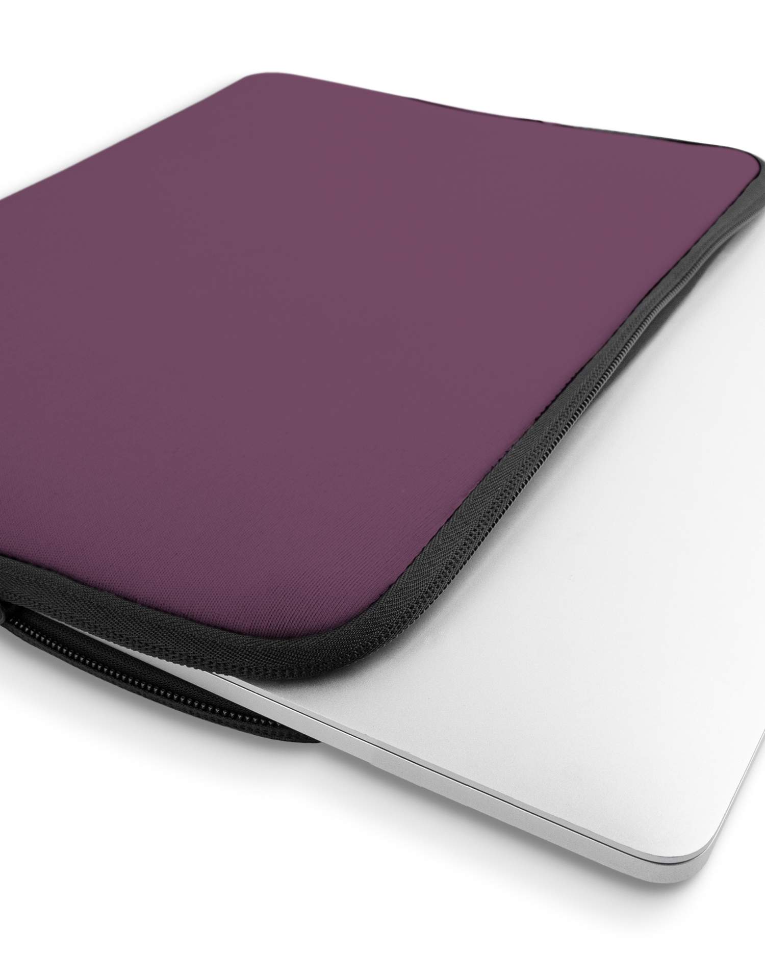 PLUM Laptop Case 16 inch with device inside